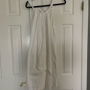 GAP Size 4 white dress with pockets